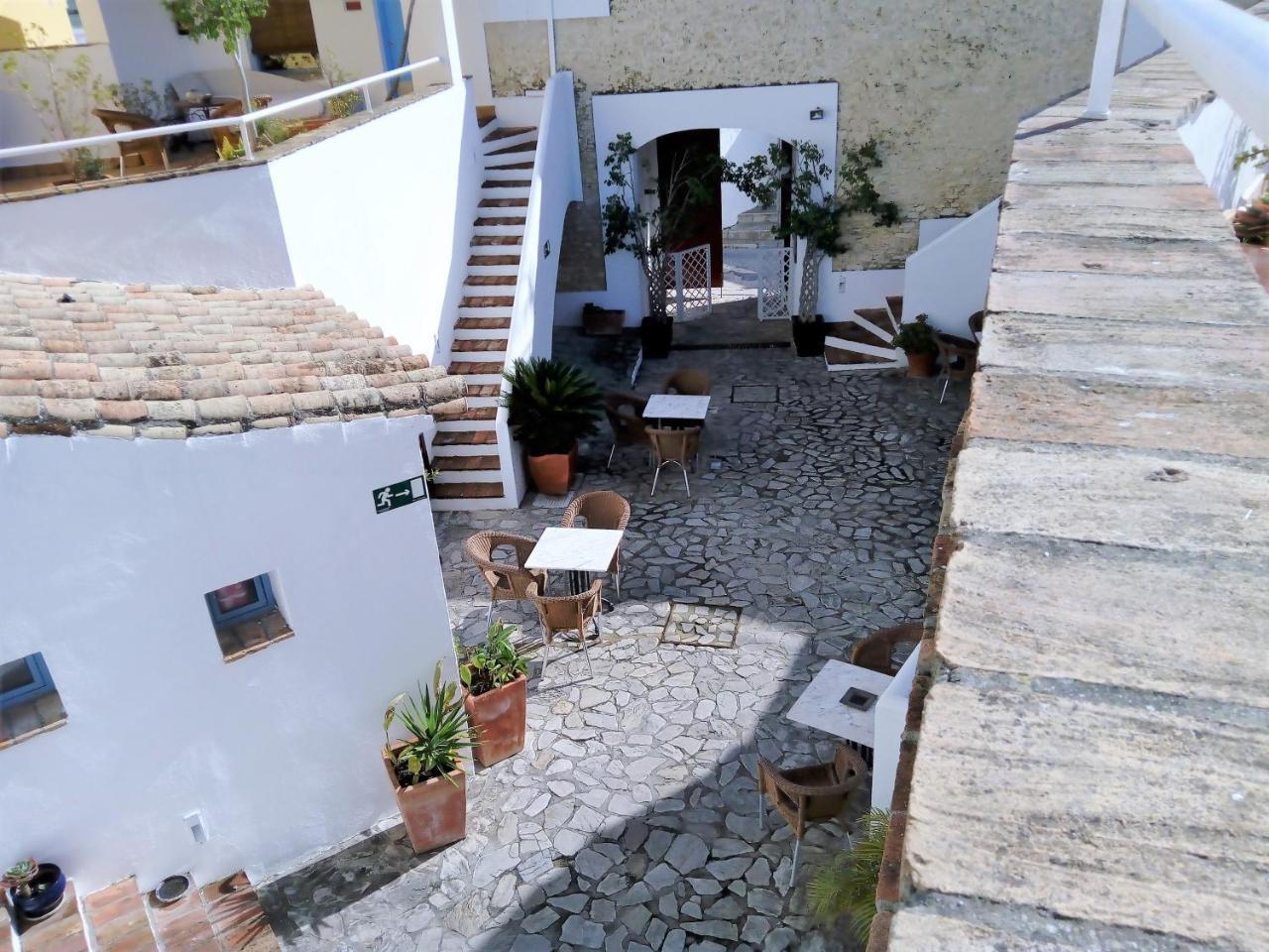 Hotel Utopia Benalup-Casas Viejas Exterior photo